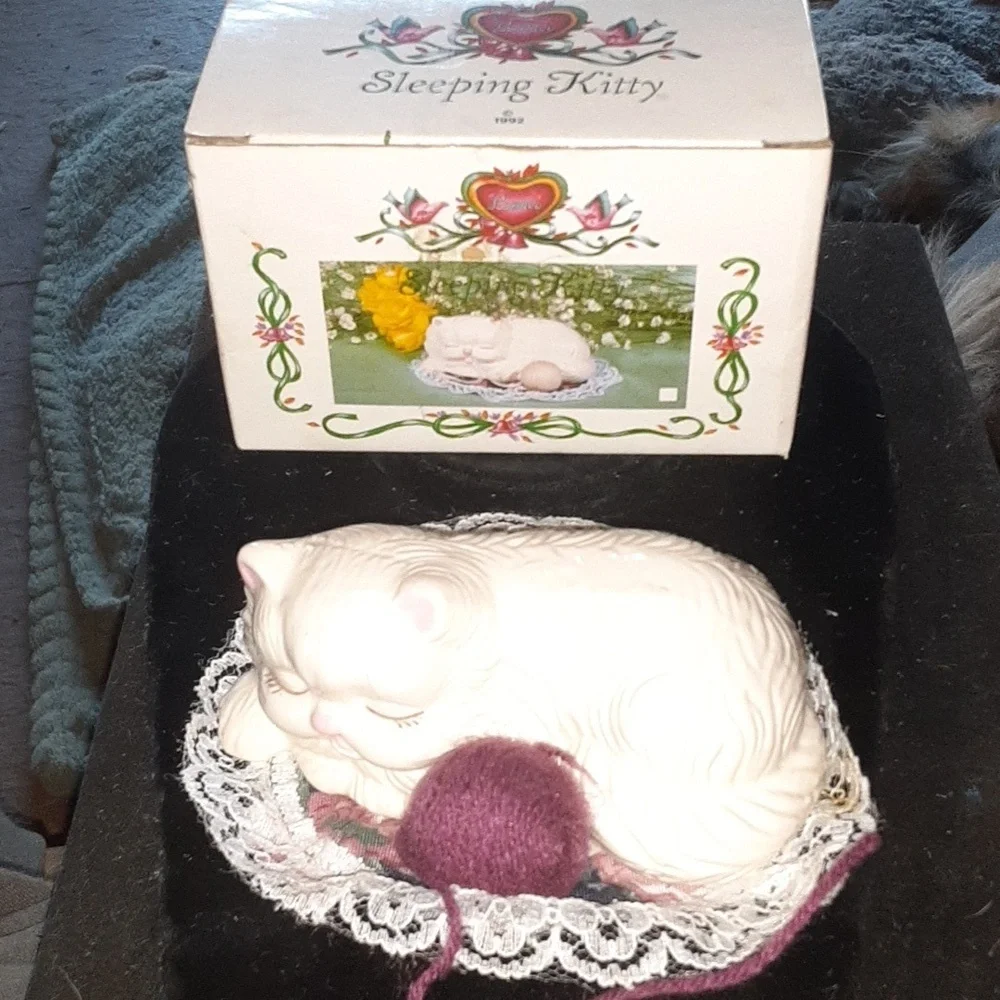 Sleeping Cat Figurine with Yarn Ball